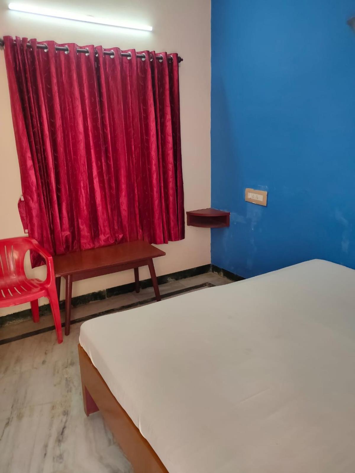 Anjana Hotels テーニ エクステリア 写真